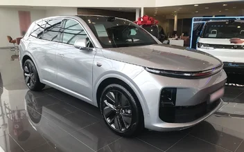 47 LiXiang L6.webp